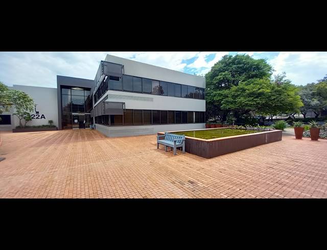 396M² OFFICE TO LET IN WOODMEAD